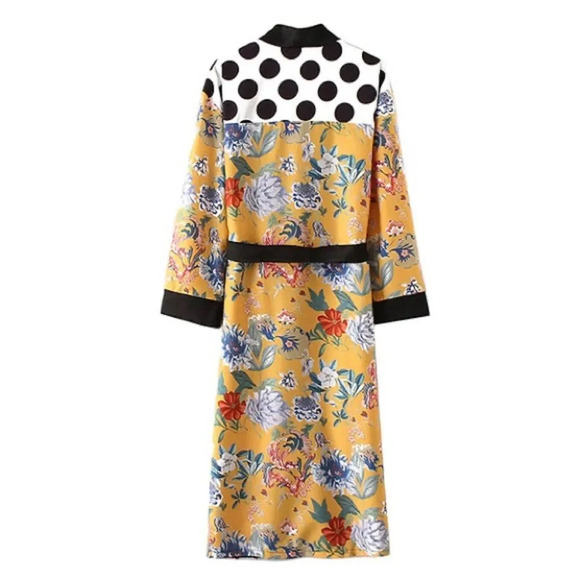 Floral Black Satin Robe - Picture 8 of 14